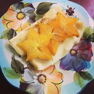 The Perfect Brunch - cheese blintzes with Starfruit